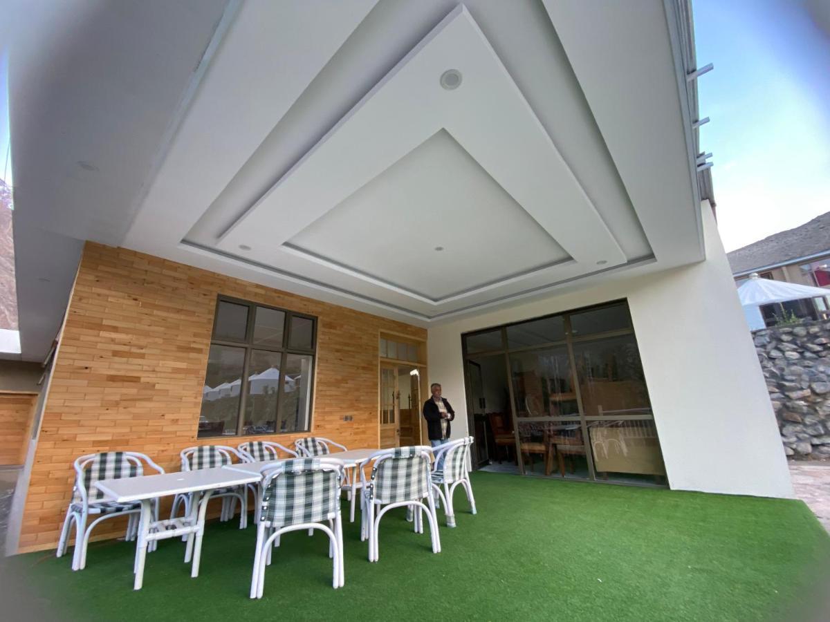 Apex Hotels And Resorts Hussaini Karimabad  Extérieur photo