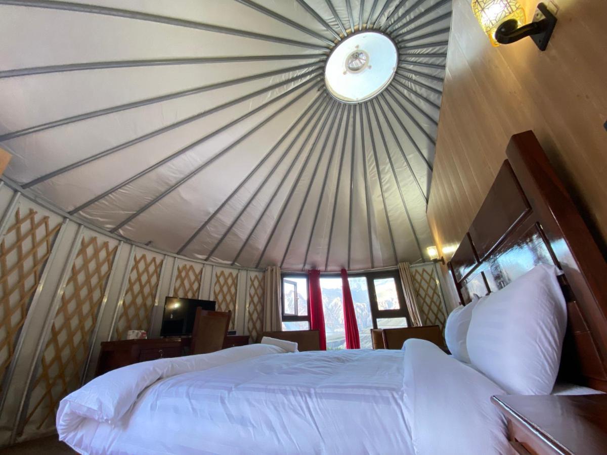 Apex Hotels And Resorts Hussaini Karimabad  Extérieur photo