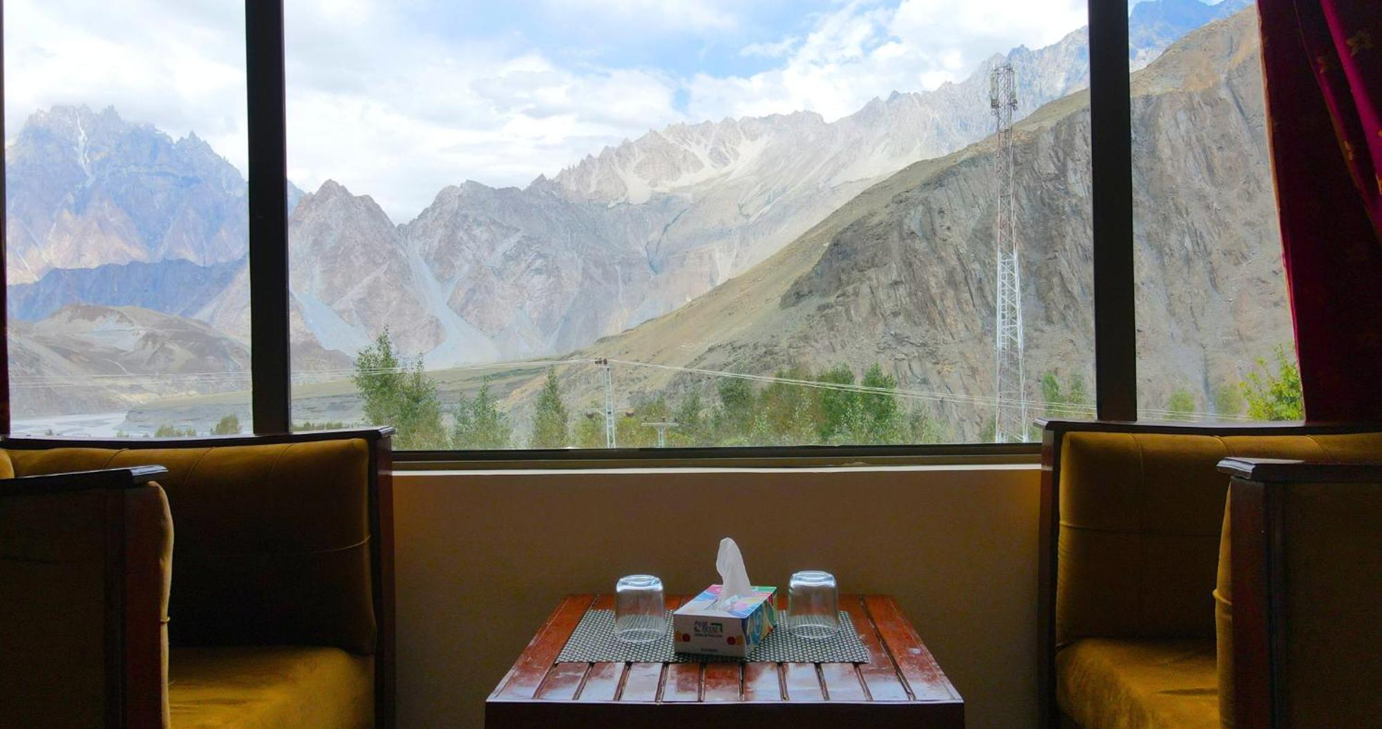 Apex Hotels And Resorts Hussaini Karimabad  Extérieur photo